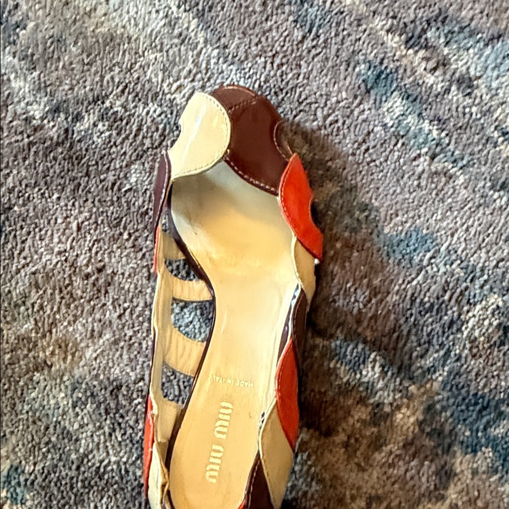 Miu Miu Women's Cream, Brown, and Orange Flats